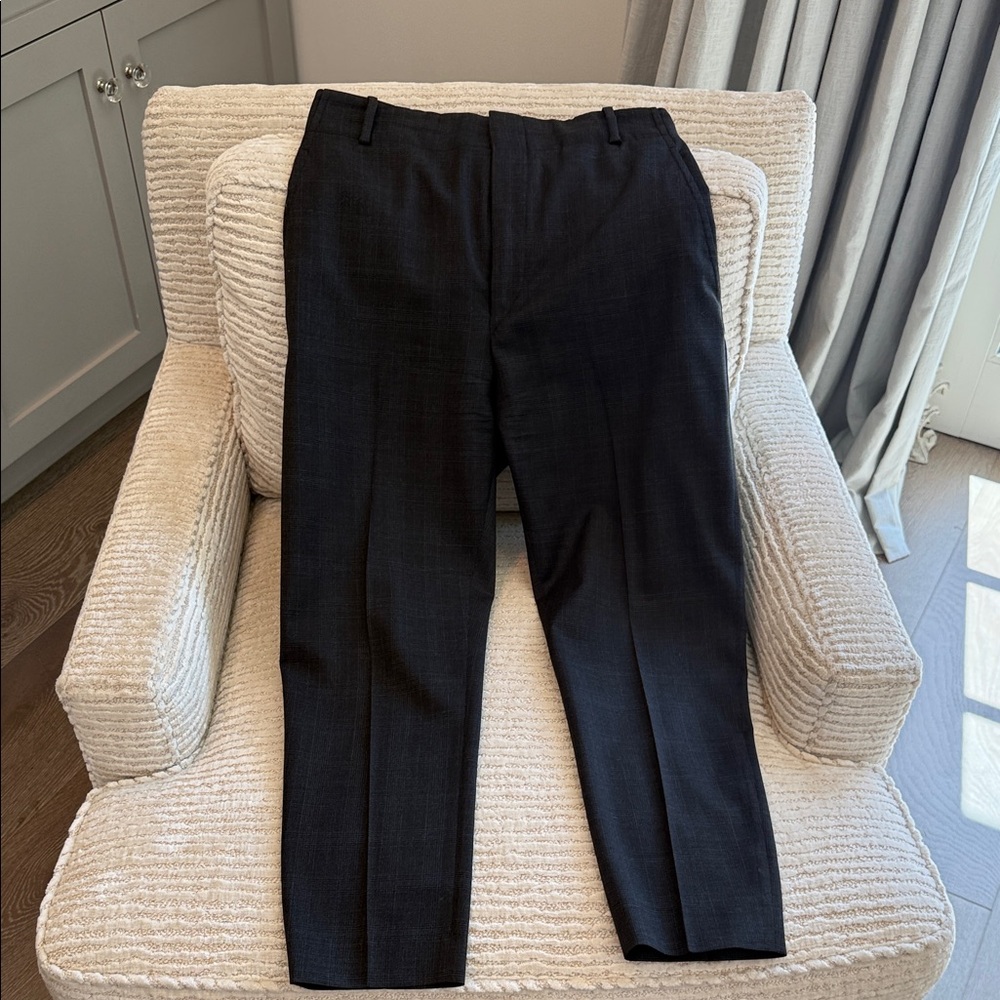 Women's Cropped Black Dress Pants - Sleek Ankle-Length Trousers